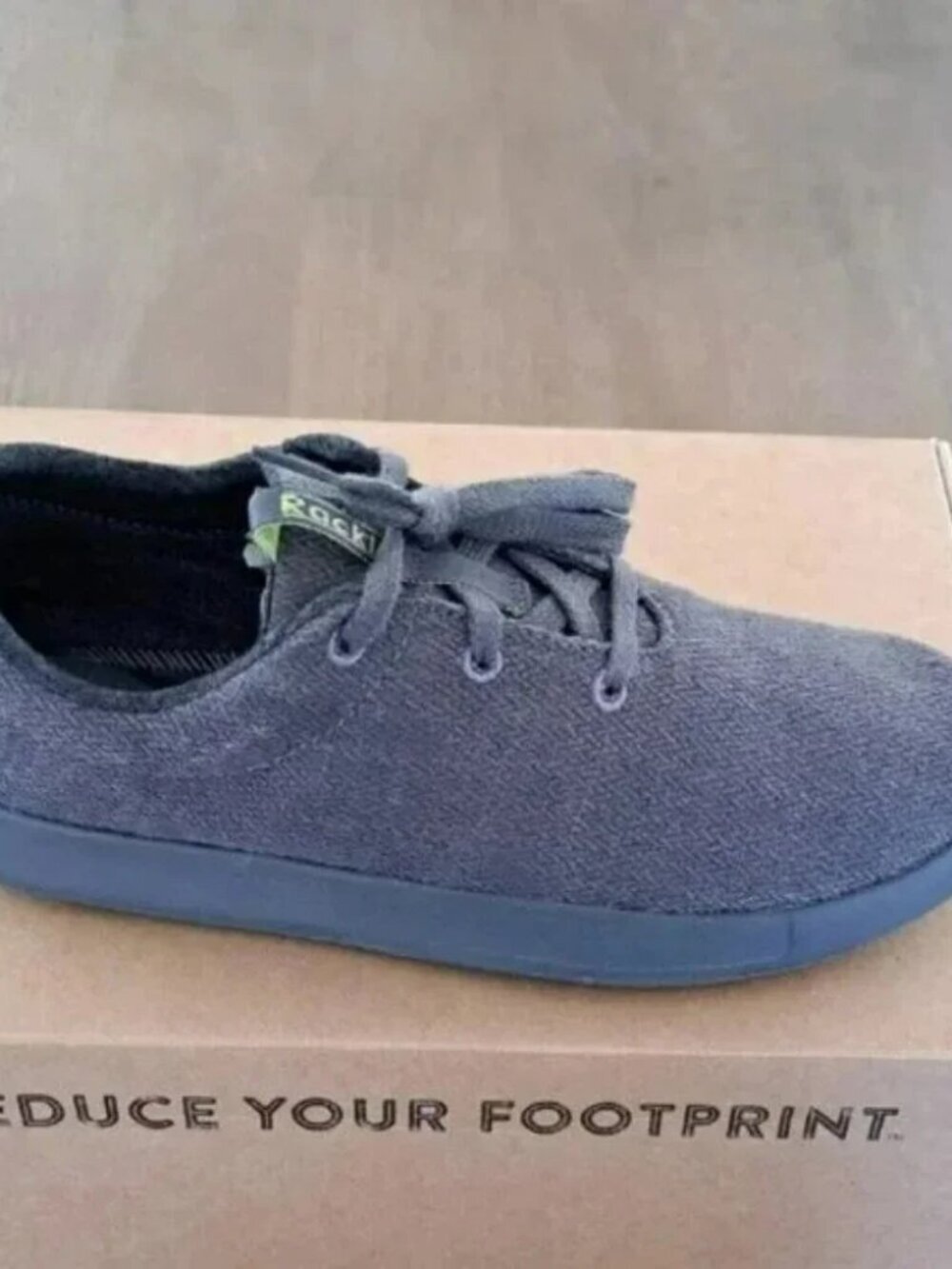 Rackle Alex Charcoal Sneaker - Size: 9.5